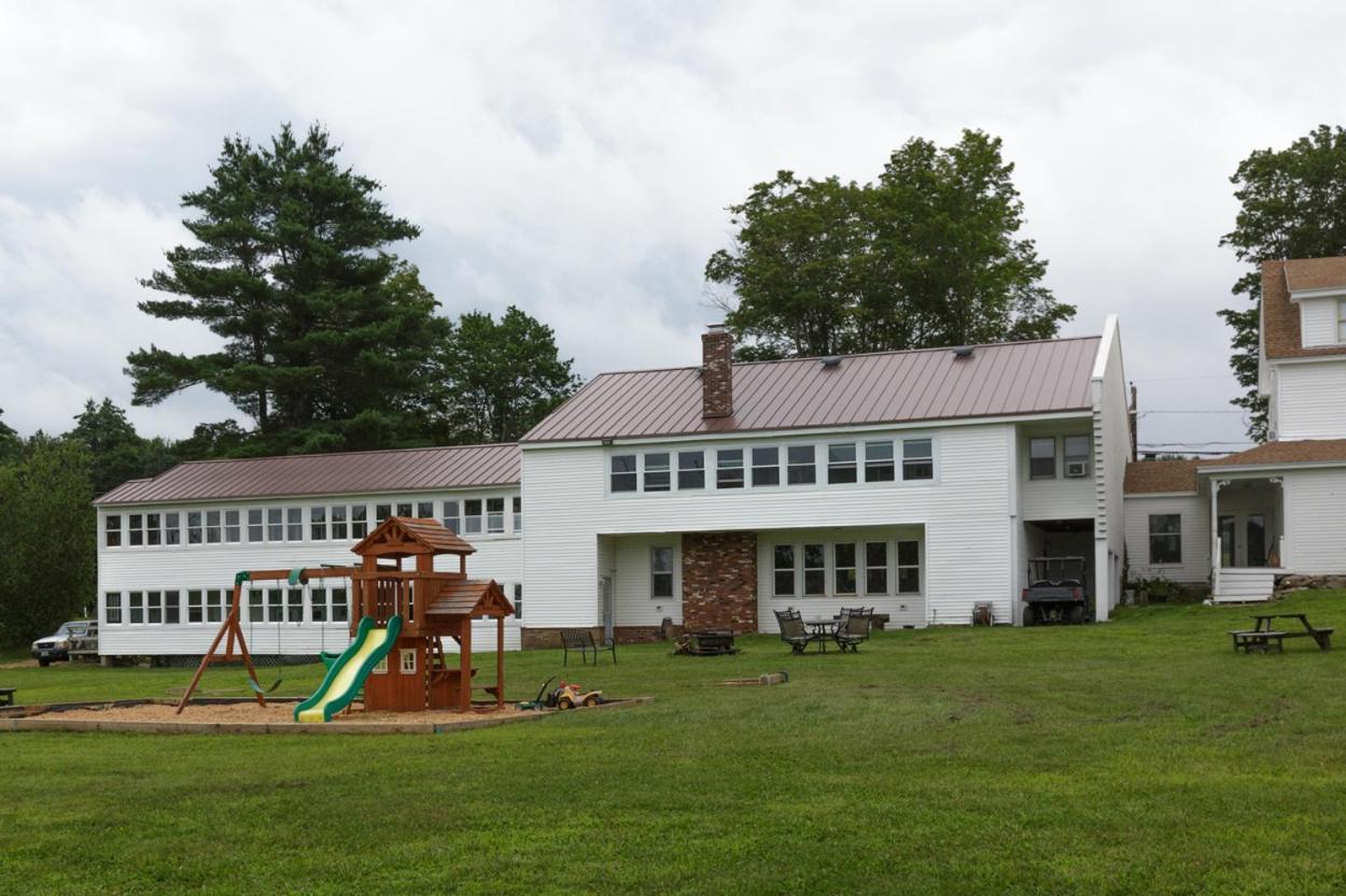 Lake Shore Farm Inn Northwood Exterior photo